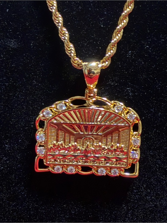 Source Unknown Other - Last Supper Pendant – 14K Gold Plated | Moissanite